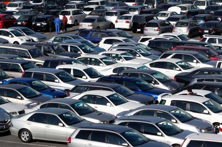 Объемы продаж автомобилей в Китае уменьшились