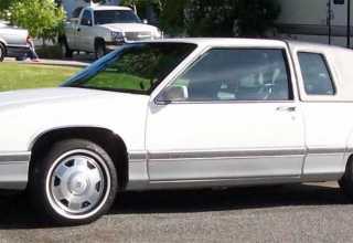 Cadillac Fleetwood седан 1989 - 1992
