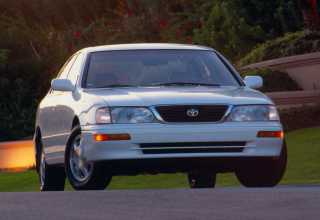 Toyota Avalon  1995 - 1999