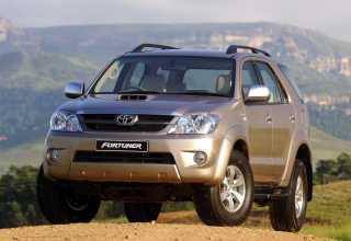 Toyota Fortuner внедорожник 2005 - 2008