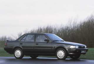 Toyota Carina седан 1988 - 1992