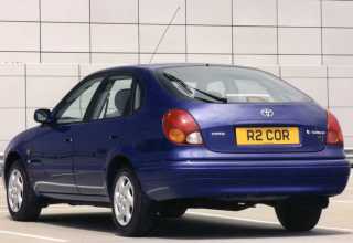 Toyota Corolla хэтчбек 1997 - 2000