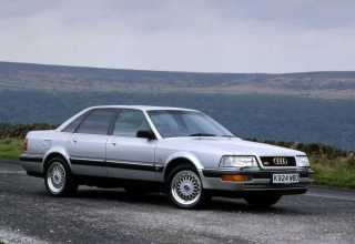 Audi V8 седан 1989 - 1994