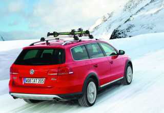Volkswagen Passat универсал 2012 - 