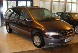 Chrysler Voyager минивэн 1996 - 2001