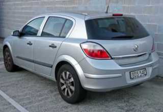 Opel Astra хэтчбек 2004 - 2007