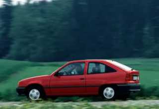 Opel Kadett хэтчбек 1989 - 1991
