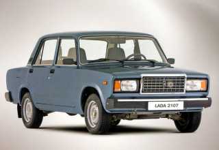 ВАЗ 2107 седан 1982 - 2012
