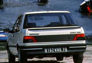 Peugeot 309  309 