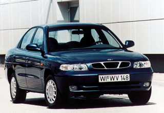 Daewoo Nubira седан 1997 - 1999