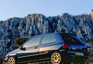 Renault Clio хэтчбек 1994 - 1996