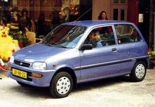 Daihatsu Cuore  1995 - 1998