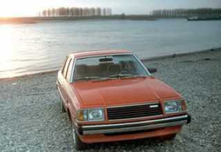 Mazda 626 седан 1980 - 1983