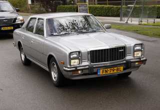 Mazda 929 седан 1980 - 1982