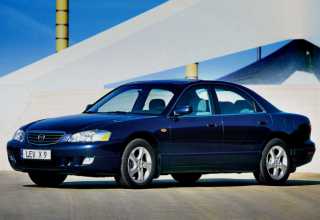 Mazda Xedos 9  2001 - 2002